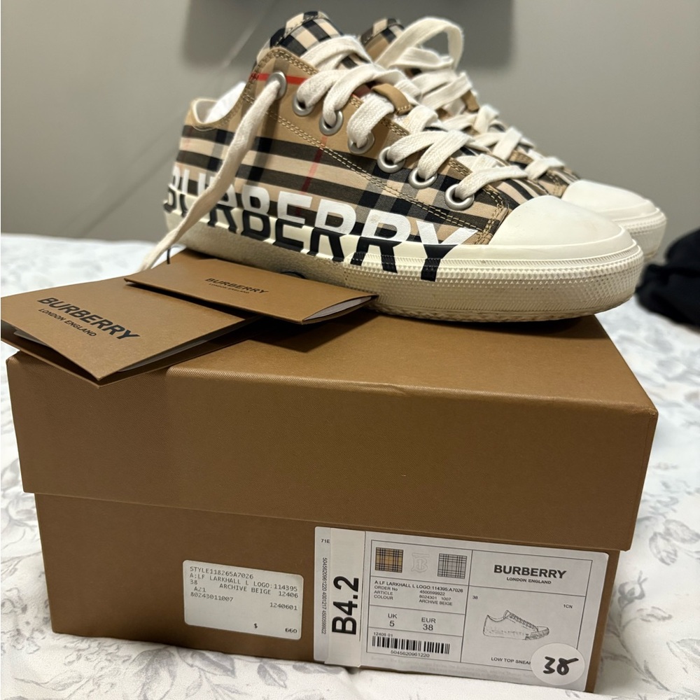 Burberry Low Top  Sneakers